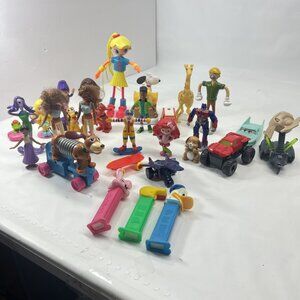 Vintage PEZ and Kids Happy Meal Mcdonald’s Burger King Subway Toy Lot
